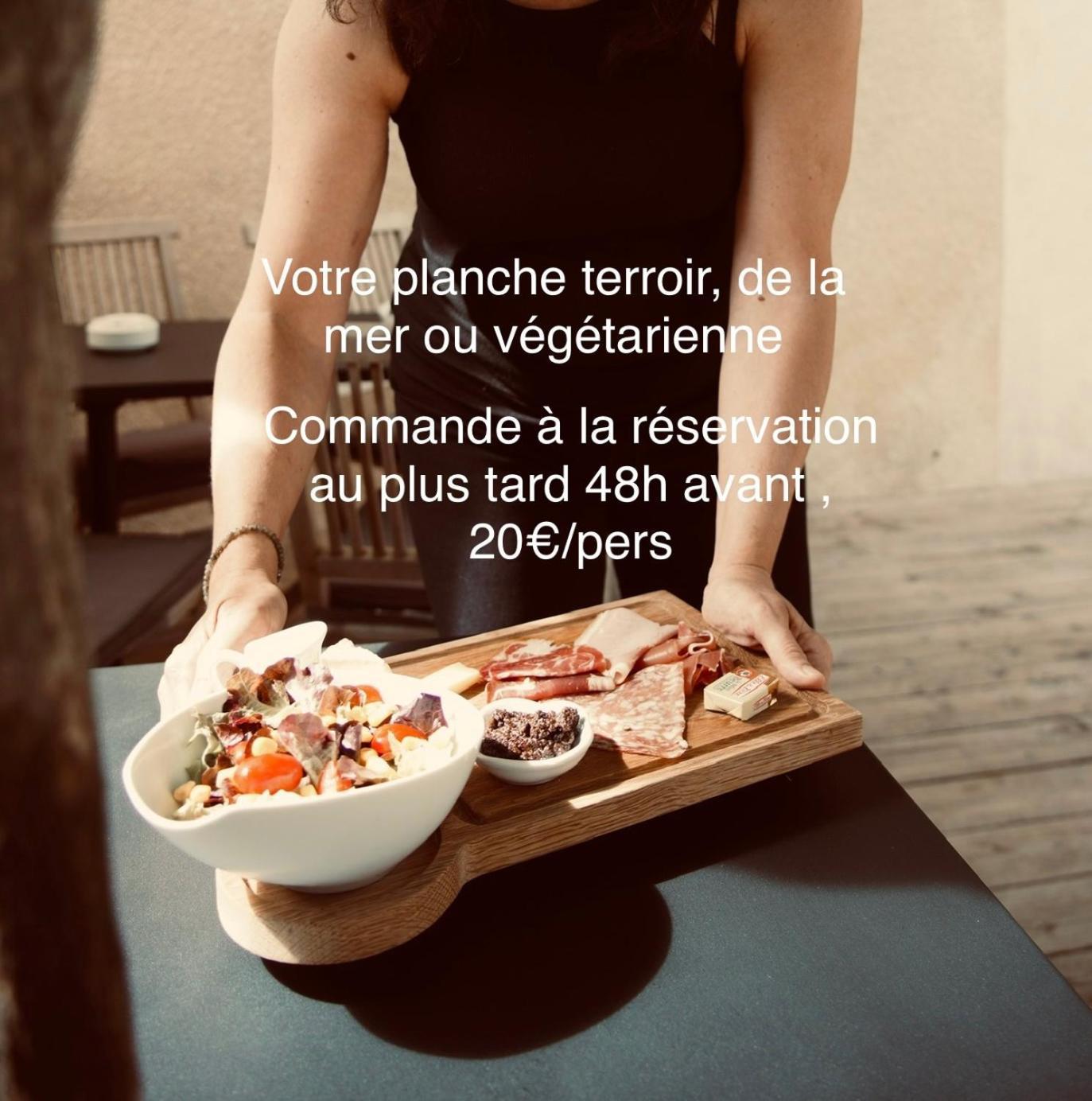 La Domitia - Maison D'Hotes, Massages & Bien-Etre Montbazin Zewnętrze zdjęcie